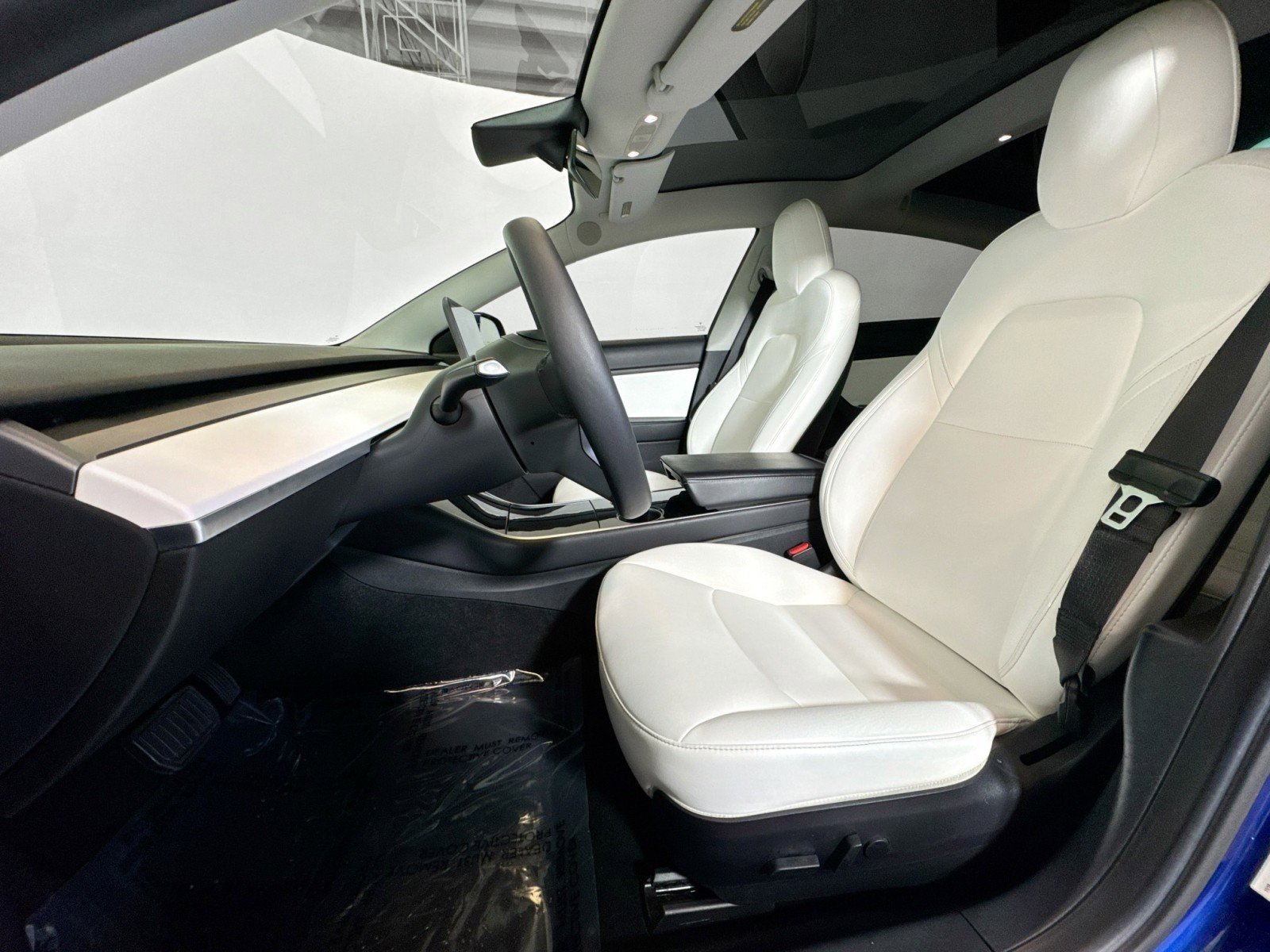 Used 2020 Tesla Model 3 Standard Range image 5