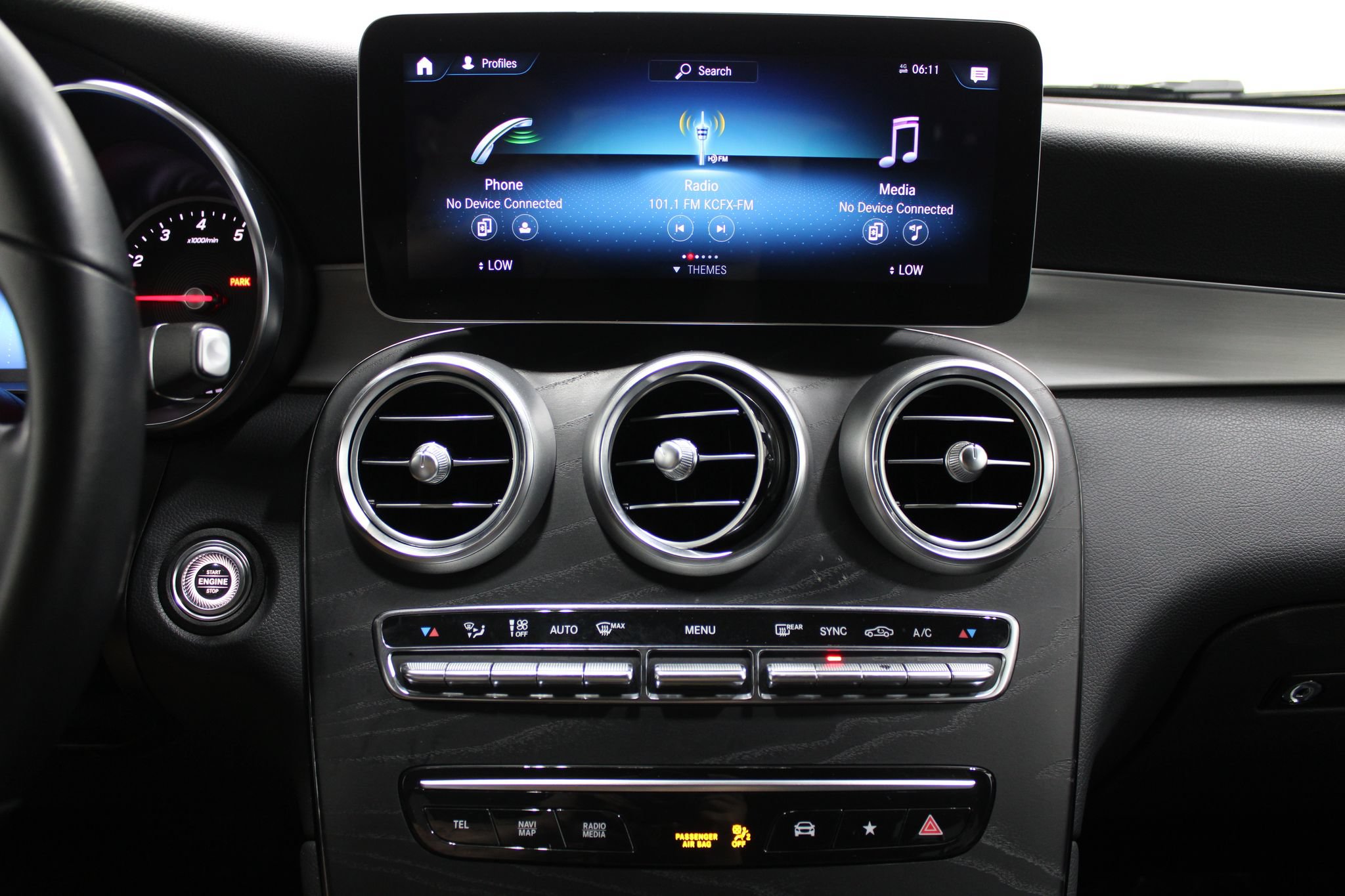 Used 2021 Mercedes-Benz GLC 300 image 32