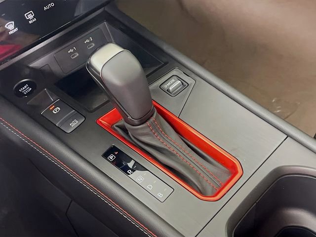 New 2026 Nissan Kicks SR image 12