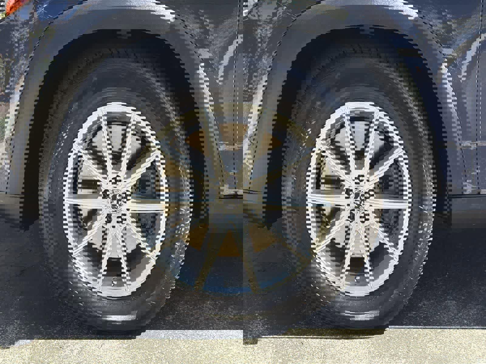 Used 2024 Mercedes-Benz GLE 450e 4MATIC image 38