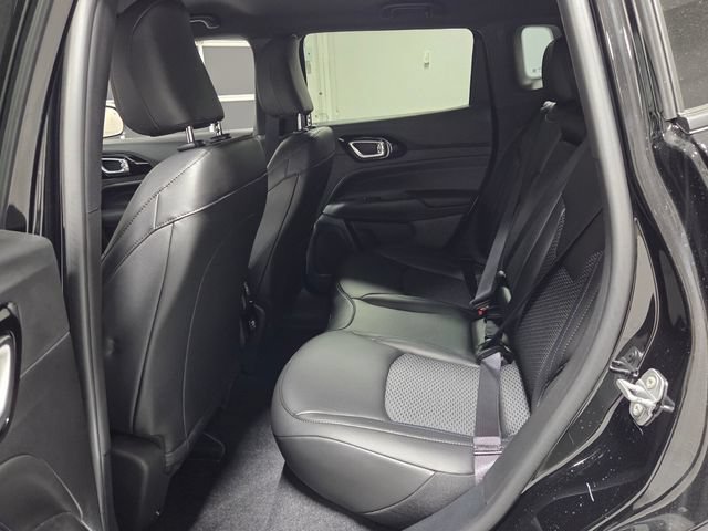 New 2026 Jeep Compass Latitude AWD/4WD image 6