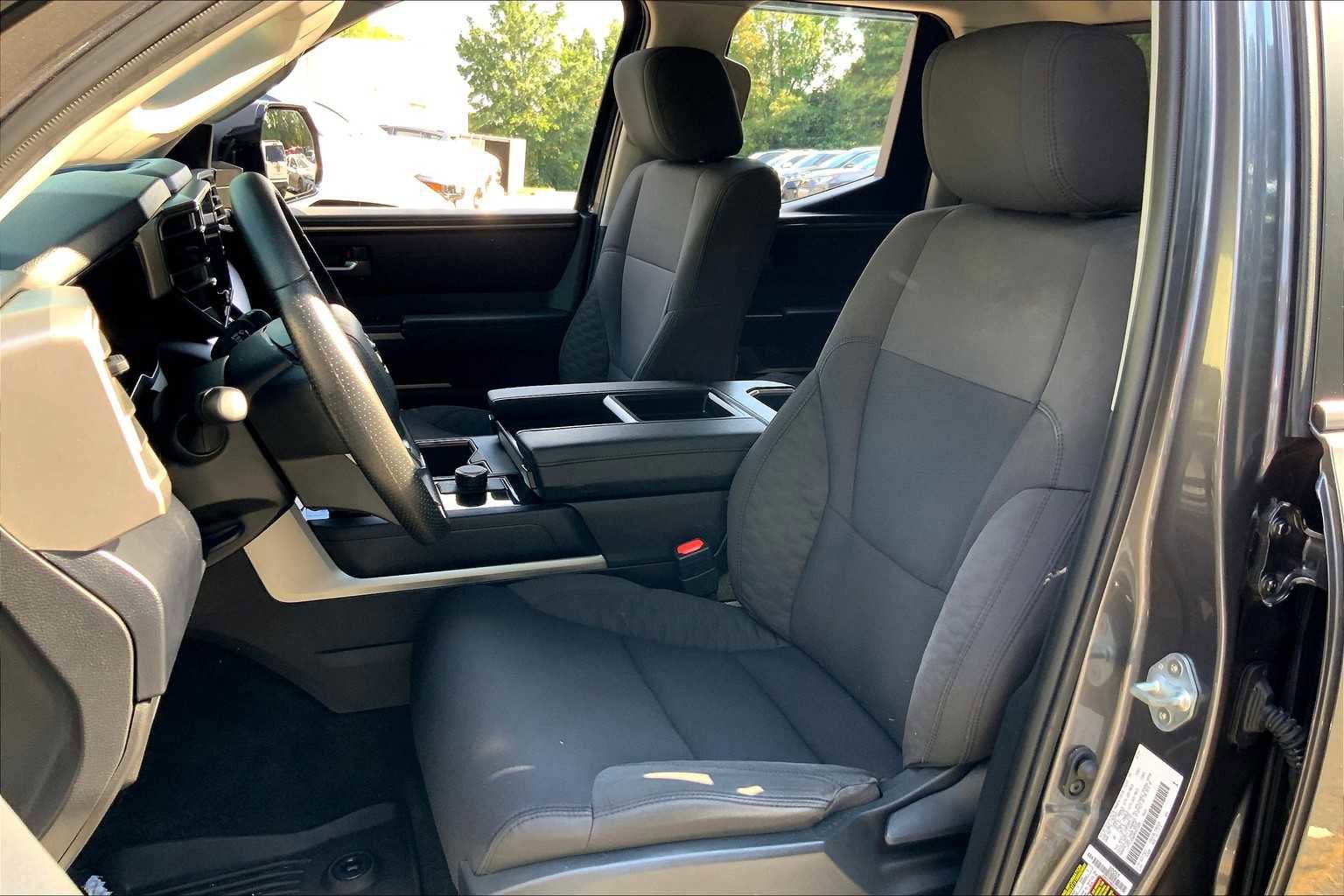 Used 2024 Toyota Tundra SR5 image 7