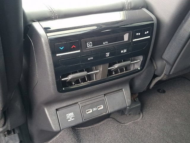 Used 2023 Acura MDX w/ Technology Package AWD/4WD image 12
