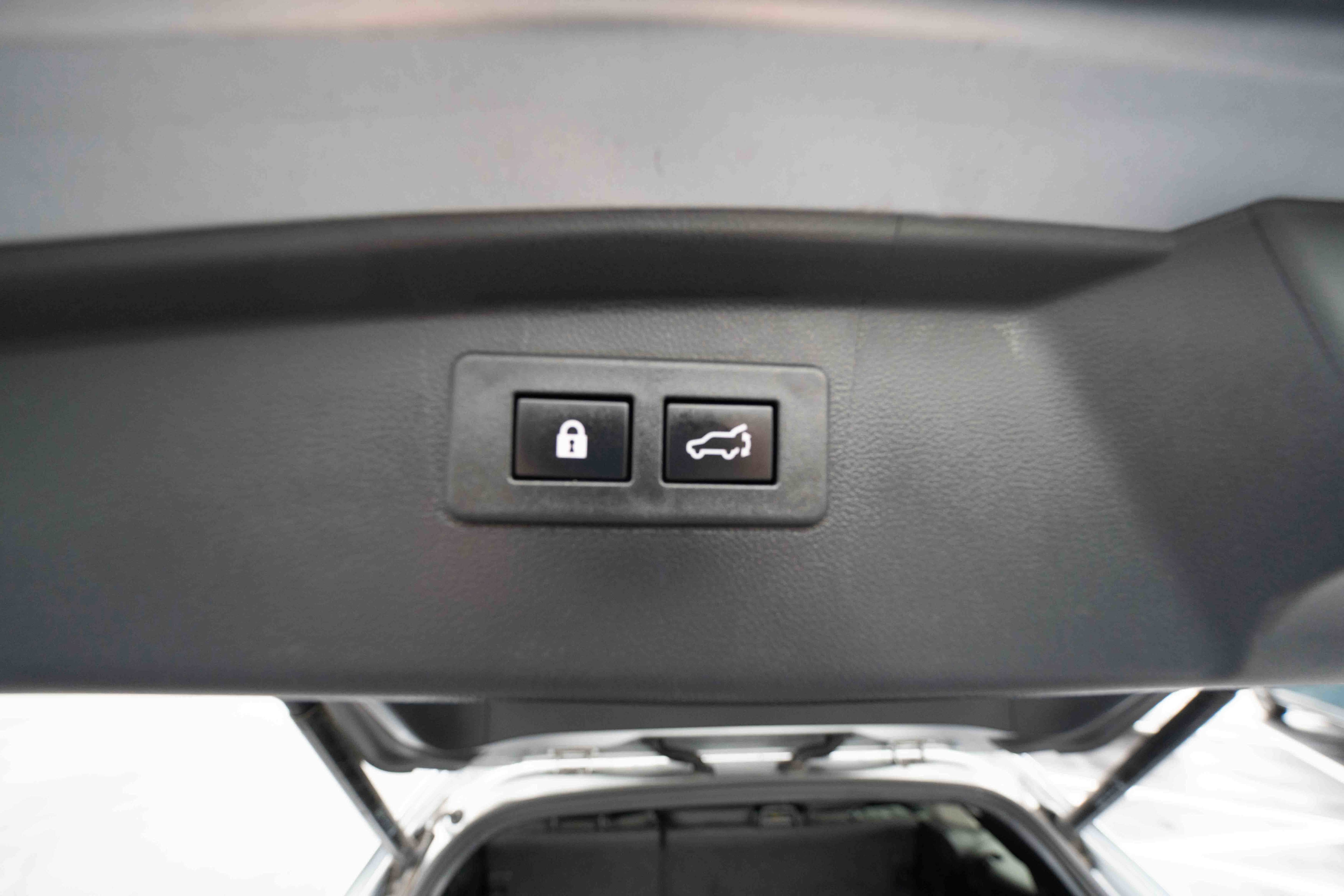 Used 2023 Subaru Outback Limited AWD/4WD image 29