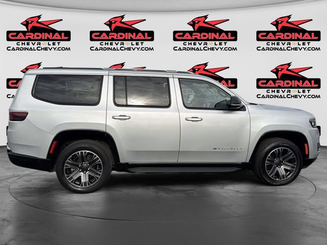 Used 2023 Jeep Wagoneer Series II AWD/4WD image 3