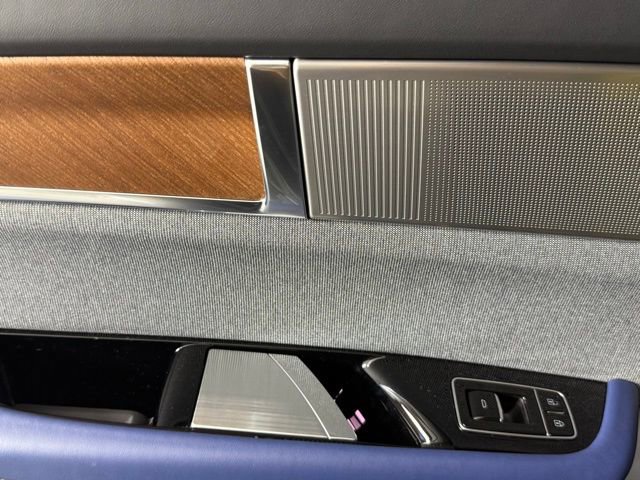 New 2026 Cadillac Vistiq Premium Luxury image 24