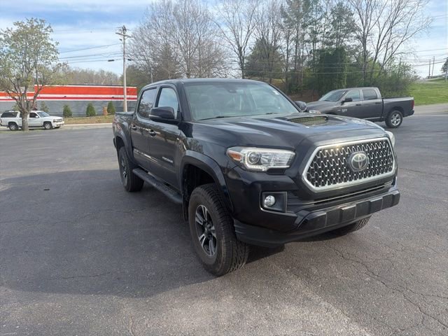 Used 2019 Toyota Tacoma TRD Sport image 4