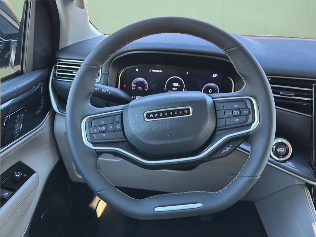 Used 2023 Jeep Wagoneer 4WD w/ Premium Group I image 26