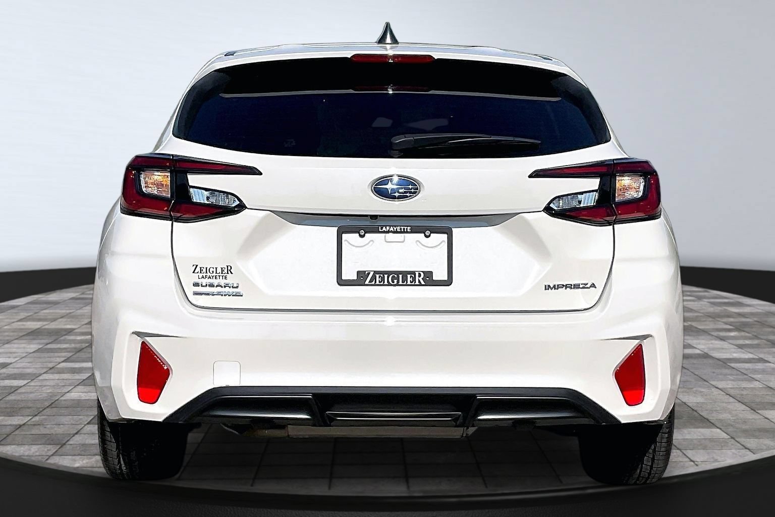 Certified 2024 Subaru Impreza 2.0i Sport AWD/4WD image 4