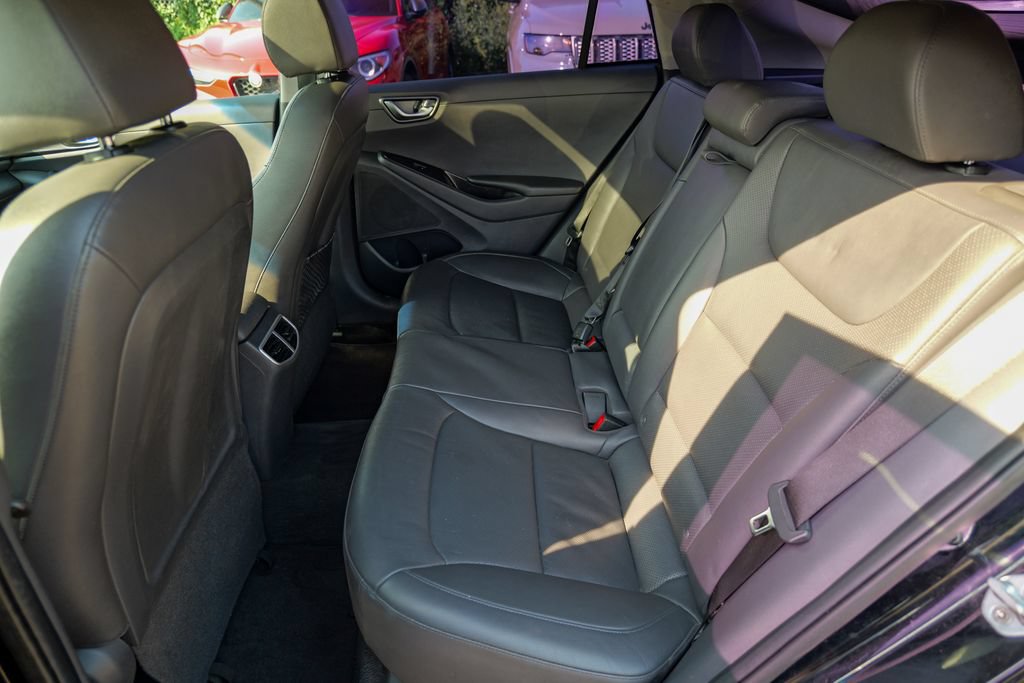 Used 2020 Hyundai Ioniq Limited FWD image 28