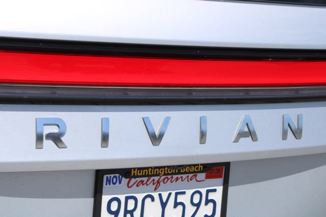 Used 2025 Rivian R1S Adventure AWD/4WD image 7