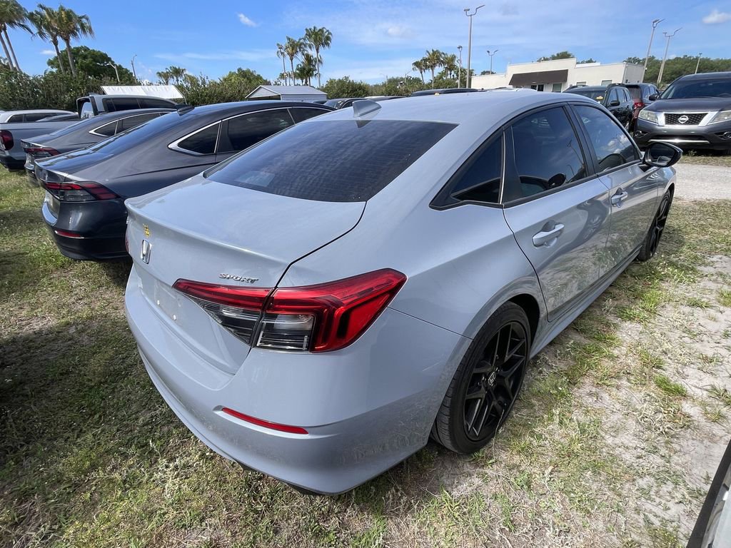 Used 2024 Honda Civic Sport image 2