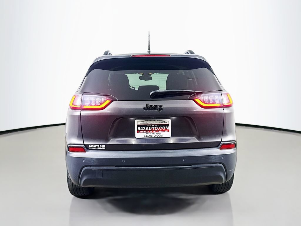 Used 2021 Jeep Cherokee Latitude Plus FWD image 6