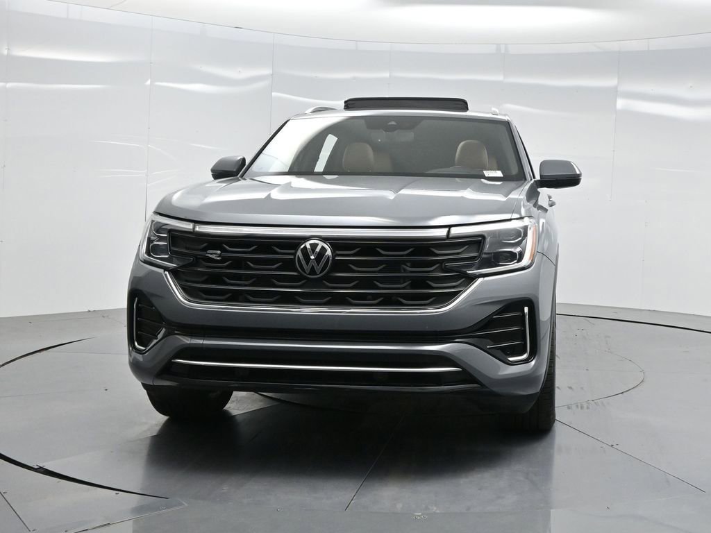Used 2024 Volkswagen Atlas Cross Sport SEL R-Line image 46