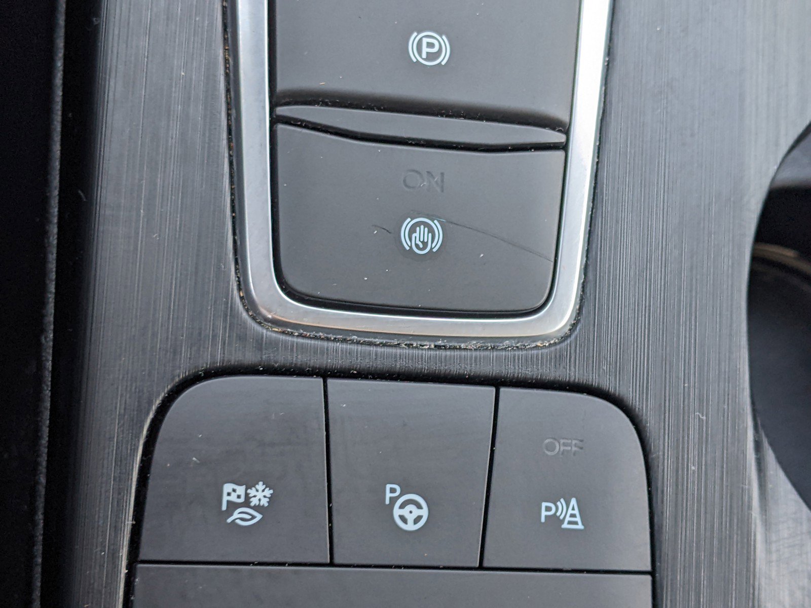 Used 2021 Ford Escape Titanium w/ Titanium Elite Package image 30