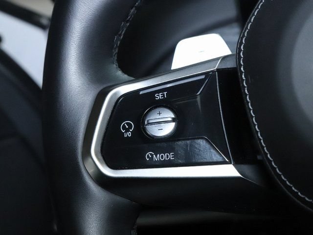 Used 2026 BMW 740i xDrive AWD/4WD image 22