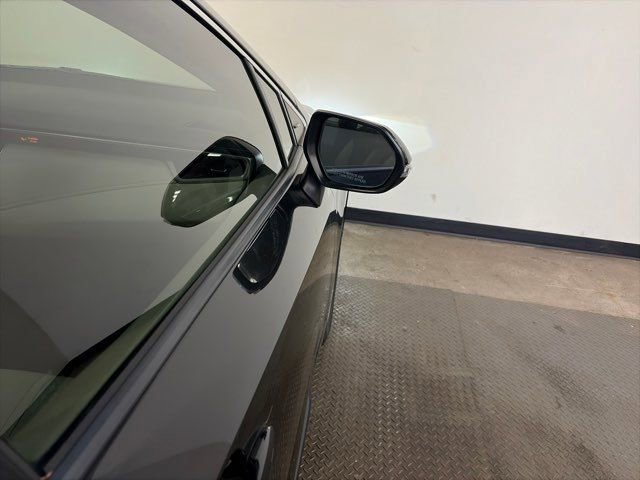 Used 2020 Toyota Corolla XLE FWD image 11