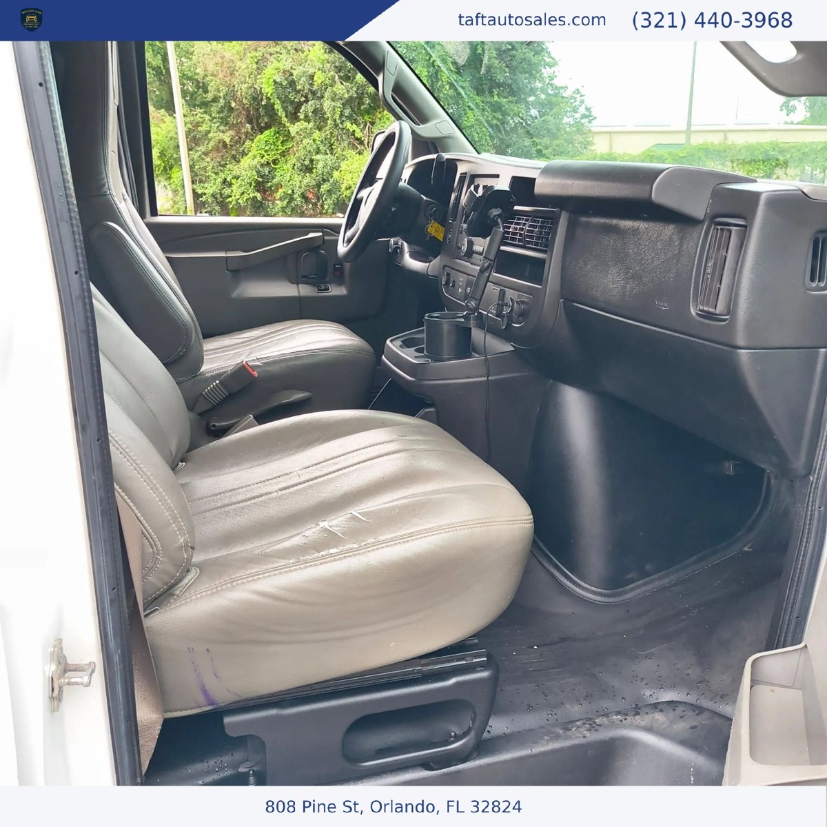 Used 2020 Chevrolet Express 2500 Extended w/ Communications Package RWD image 12