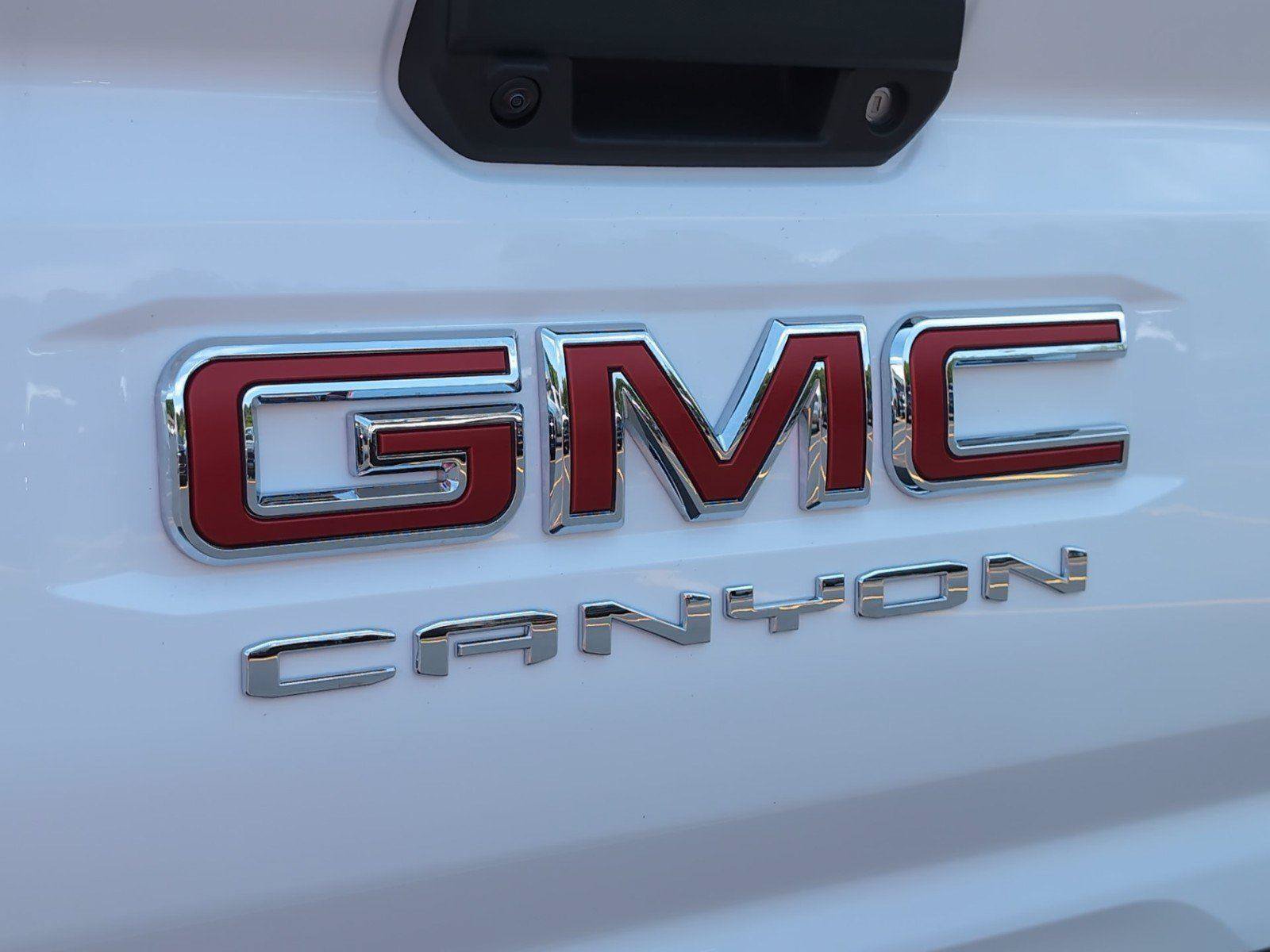 New 2026 GMC Canyon Elevation w/ Convenience Package RWD image 5