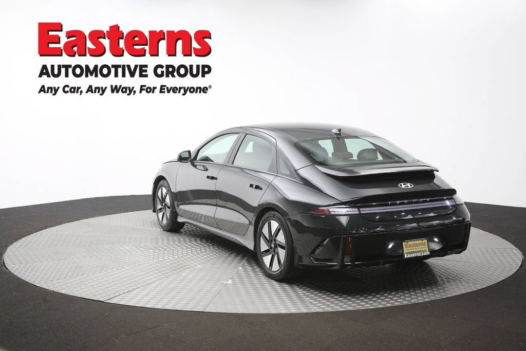 Used 2024 Hyundai Ioniq 6 SE RWD image 34