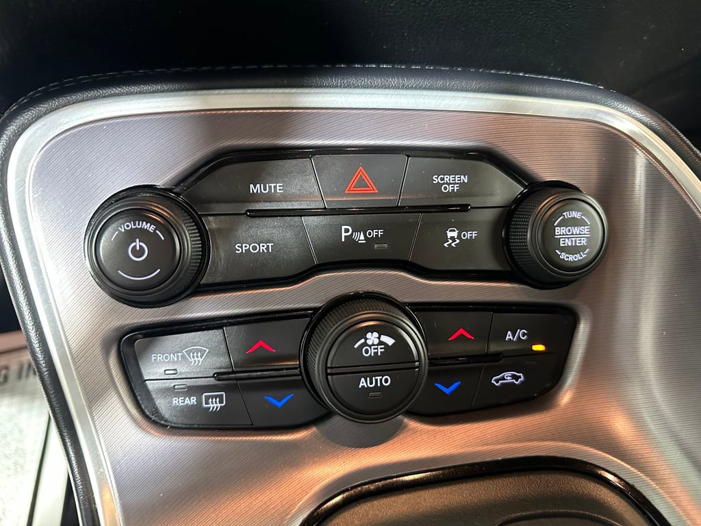 Used 2021 Dodge Challenger GT RWD image 27