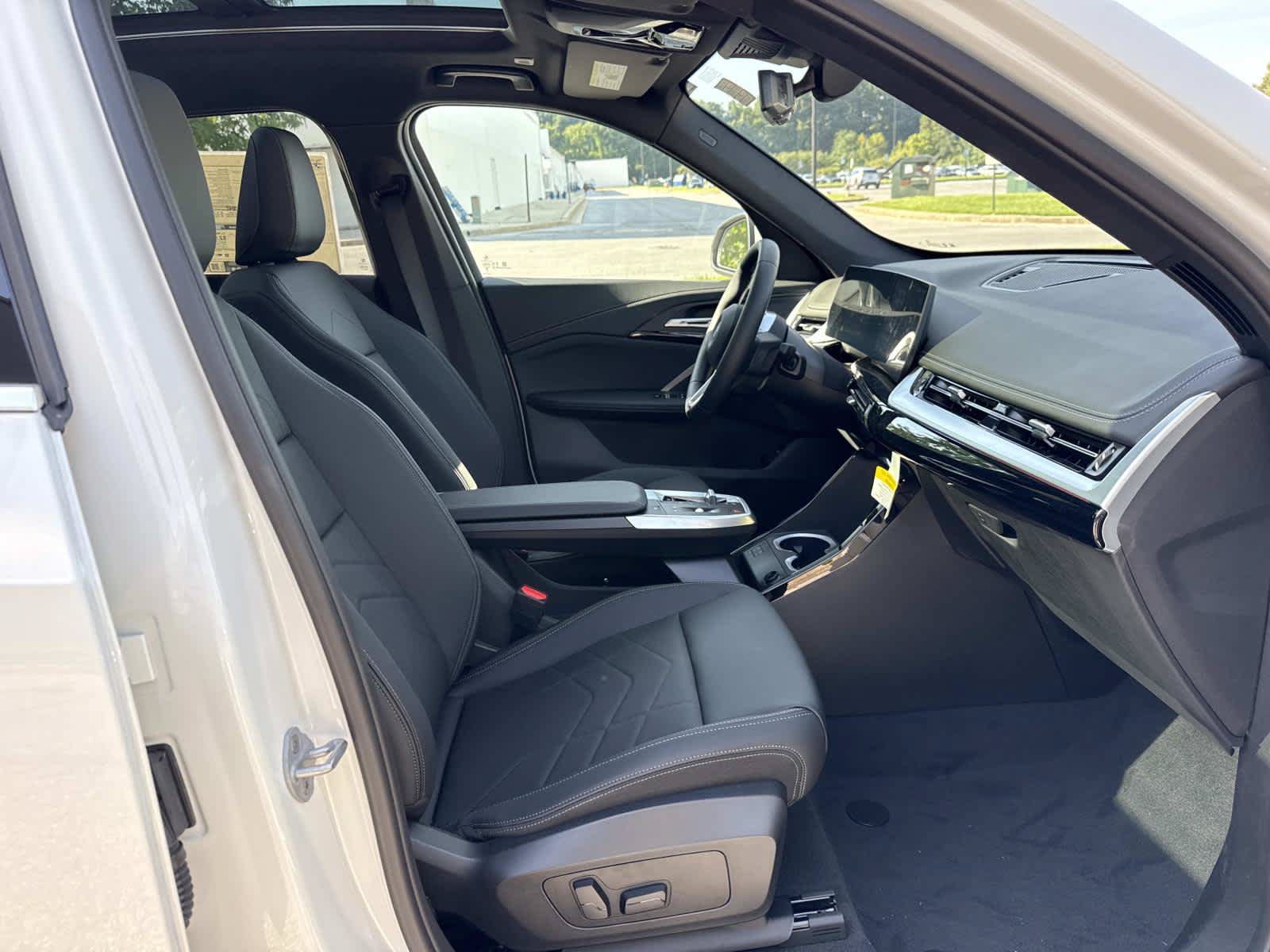 New 2026 BMW X1 xDrive28i w/ Convenience Package AWD/4WD image 16