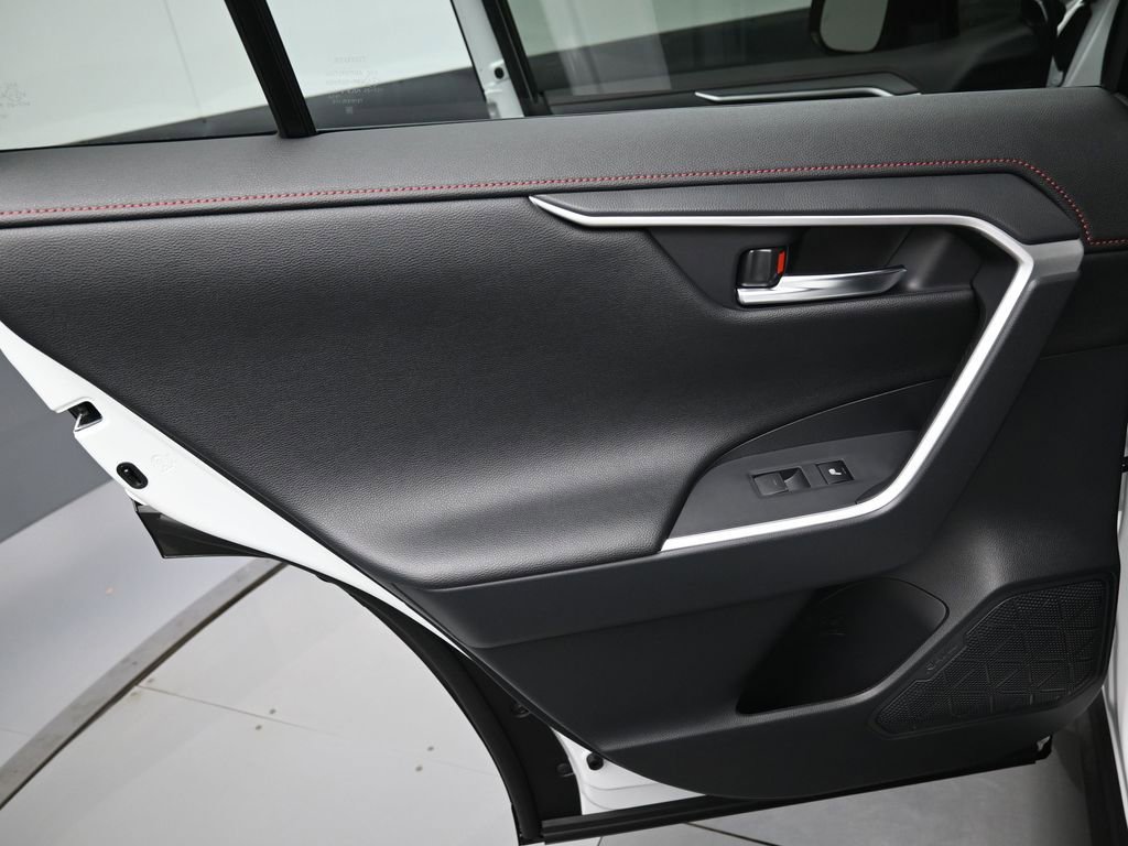 Certified 2025 Toyota RAV4 XSE w/ Weather Package AWD/4WD image 32