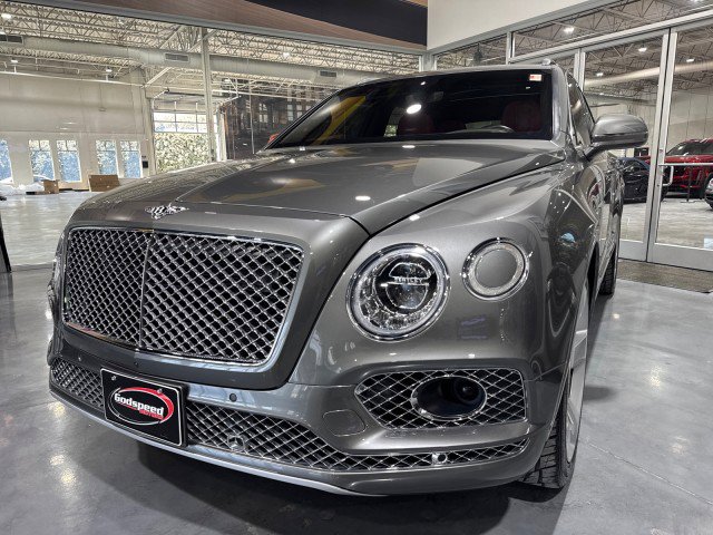 Used 2017 Bentley Bentayga image 33