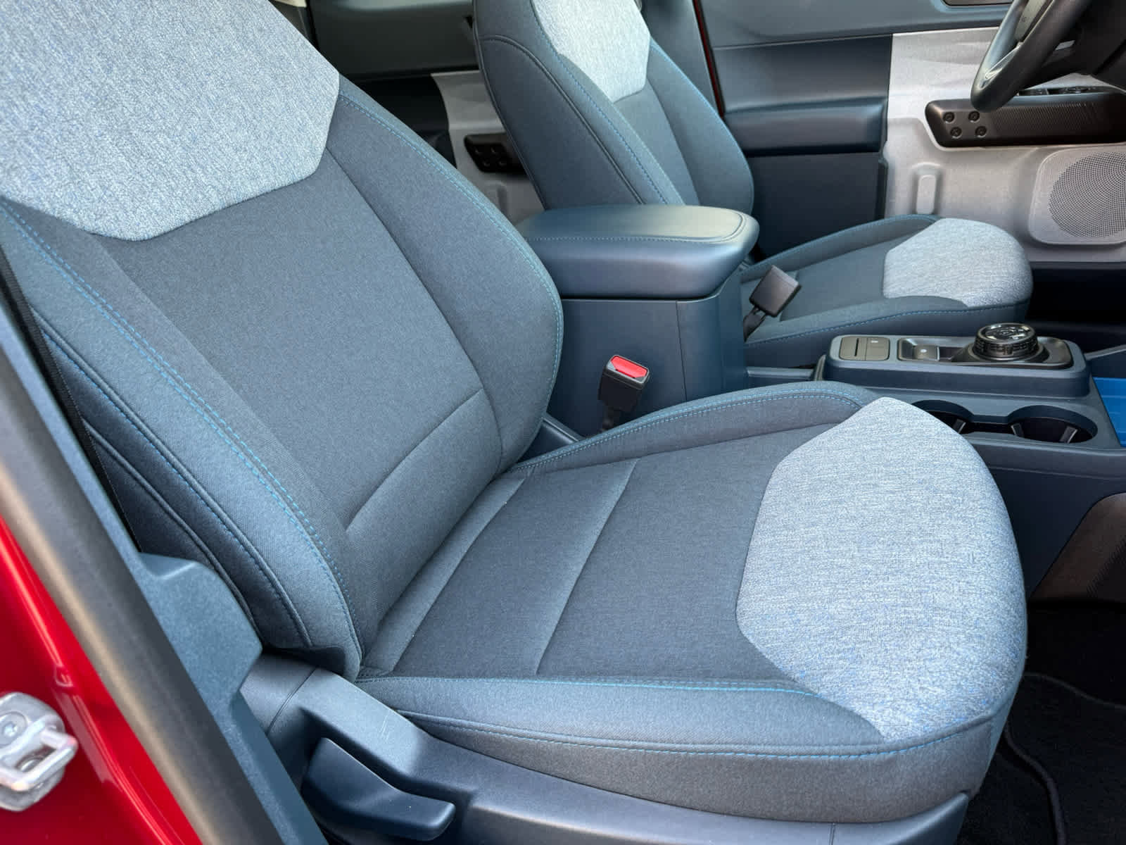 New 2025 Ford Maverick XLT image 7