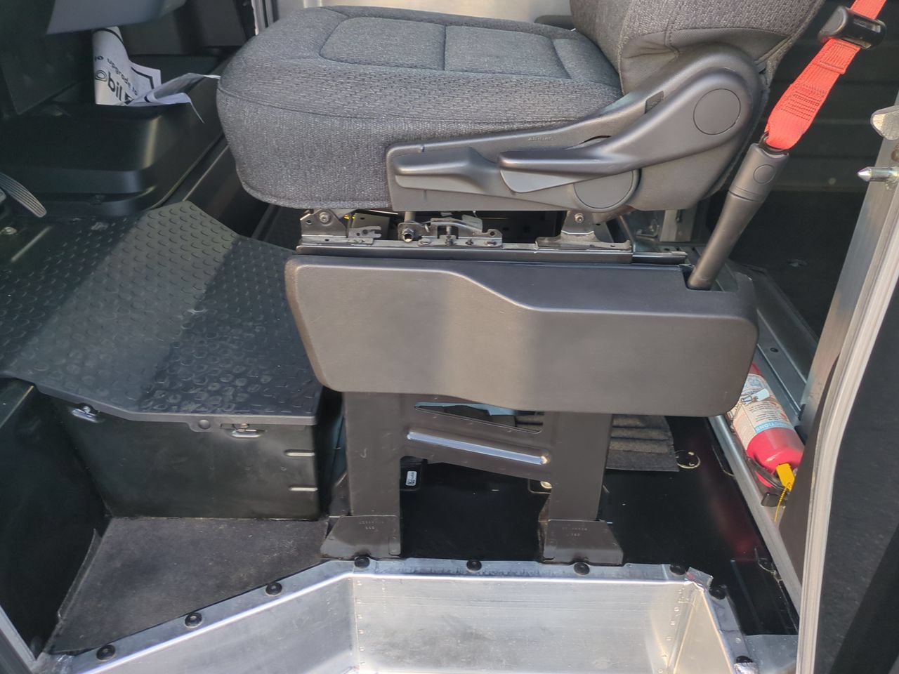Used 2024 Chevrolet Brightdrop 600 w/ Battery Pack, Max Range AWD/4WD image 33