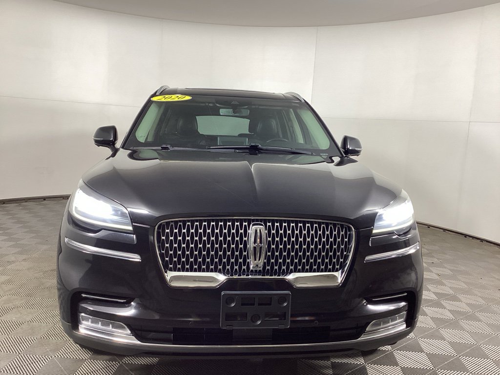 Used 2020 Lincoln Aviator Reserve w/ Equipment Group 201A image 6