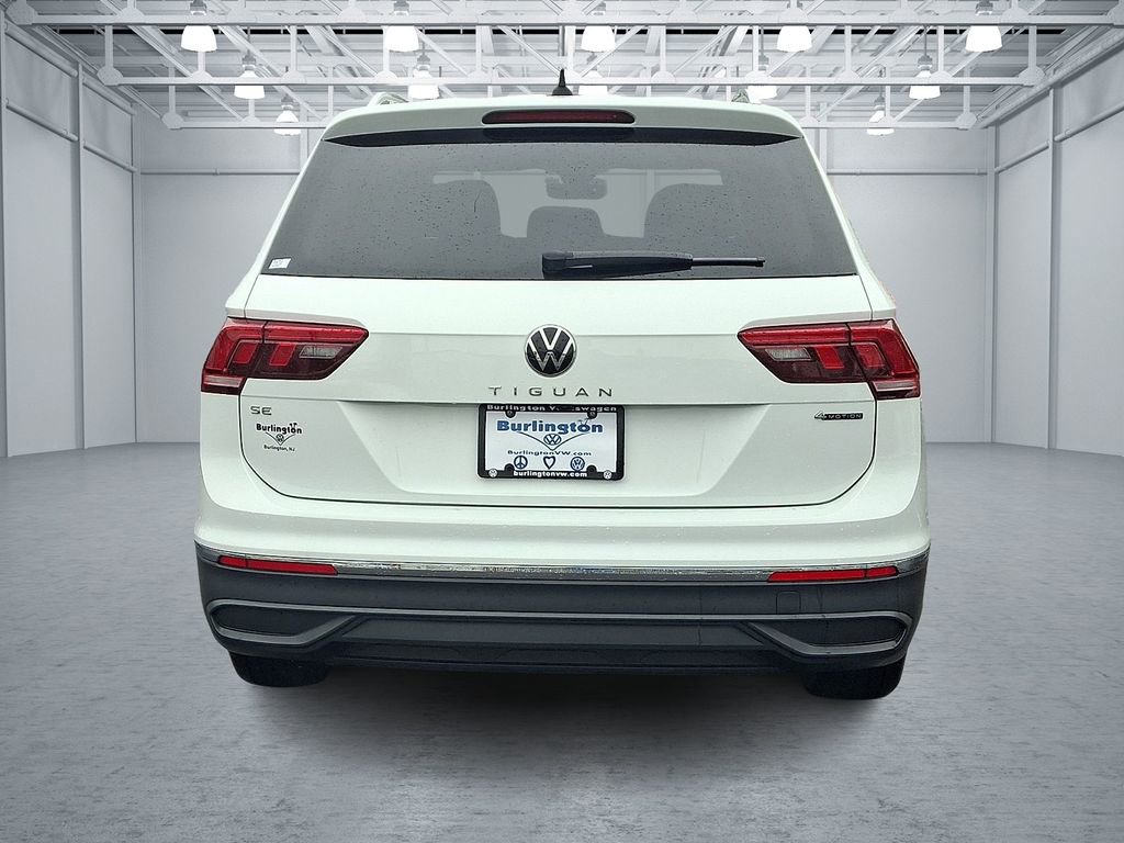 Certified 2022 Volkswagen Tiguan SE AWD/4WD image 5