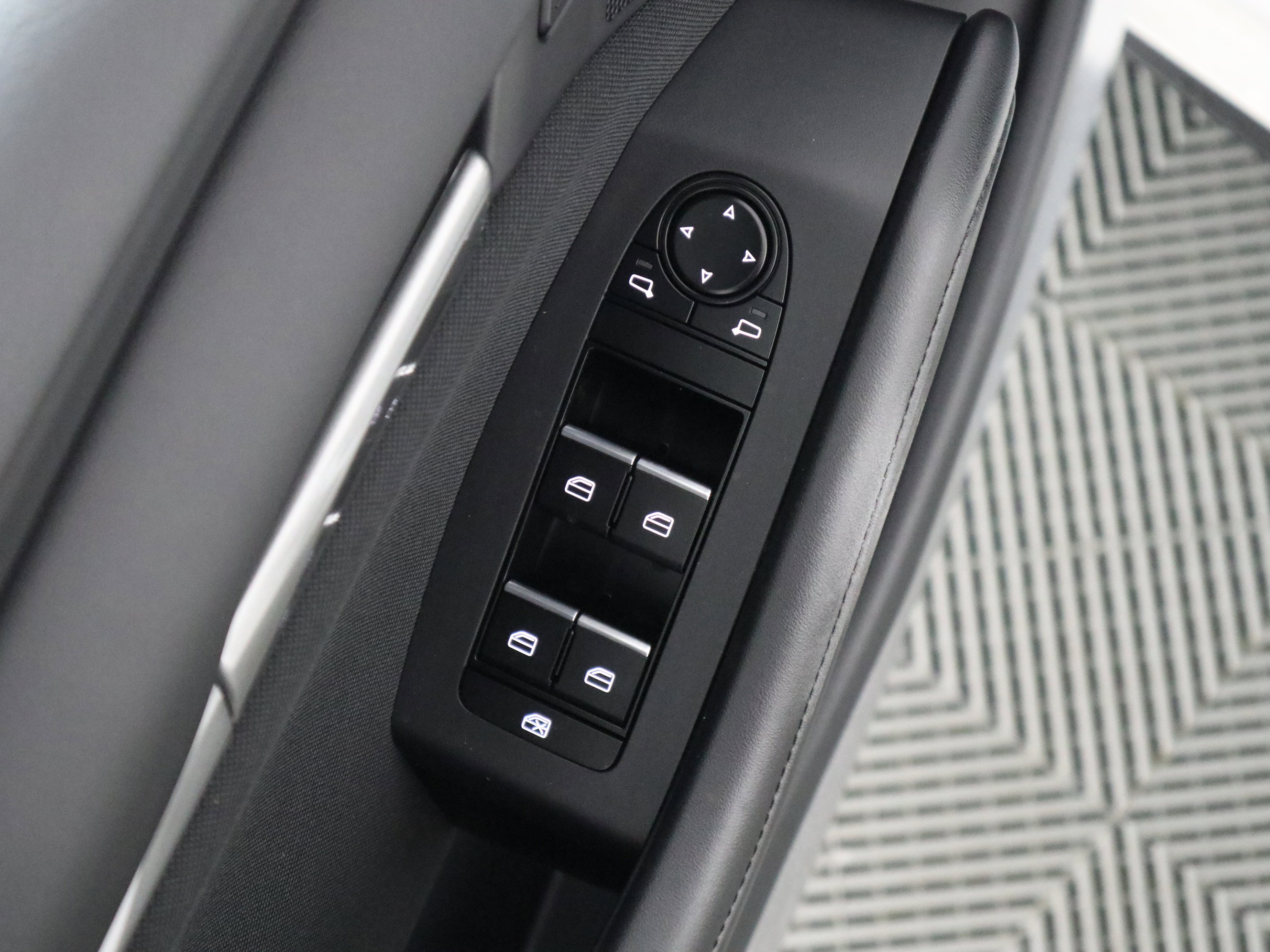 New 2026 MAZDA MAZDA3 s image 33