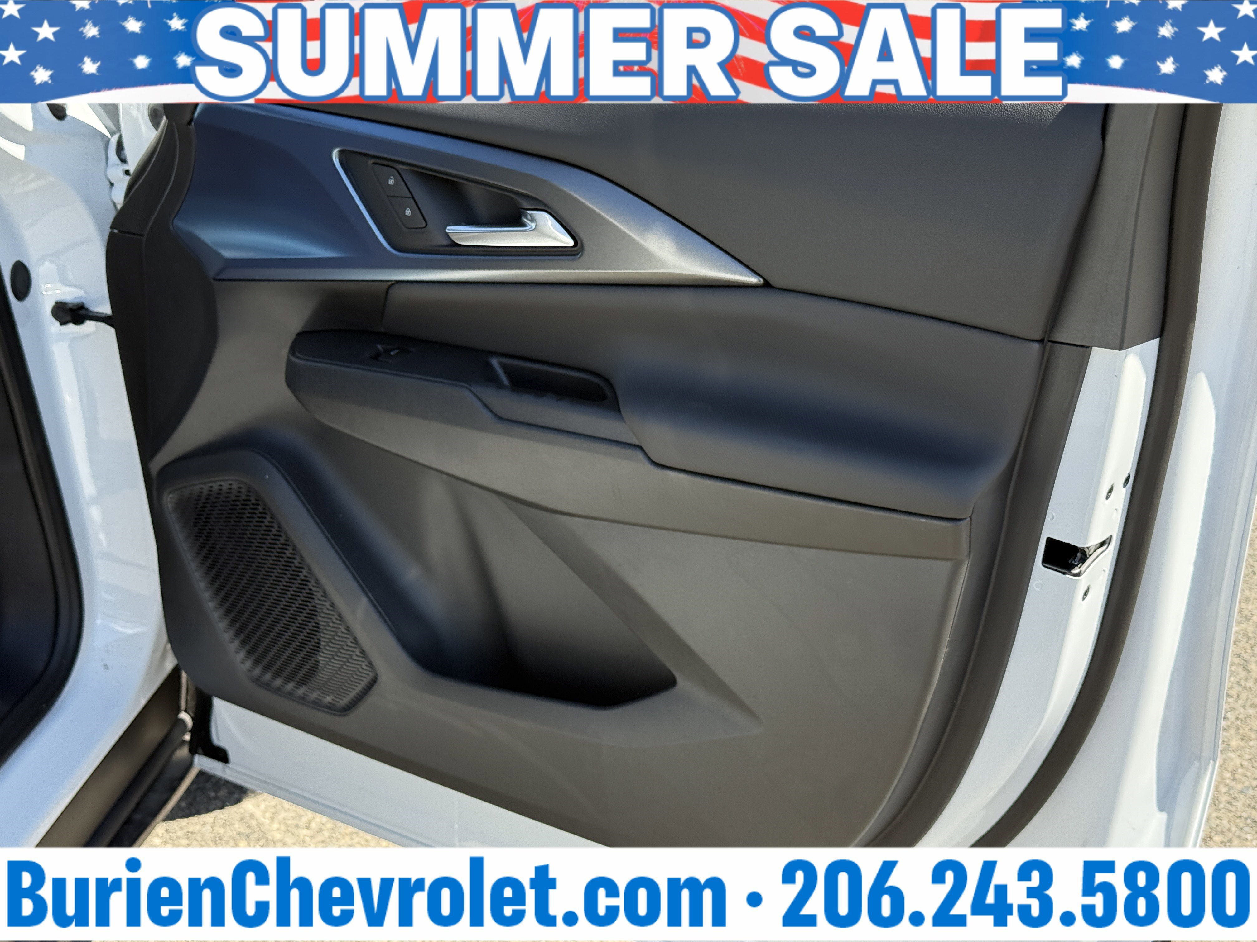 New 2026 Chevrolet Equinox EV LT FWD image 21