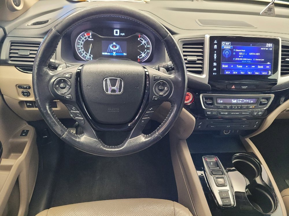Used 2018 Honda Pilot Elite image 22