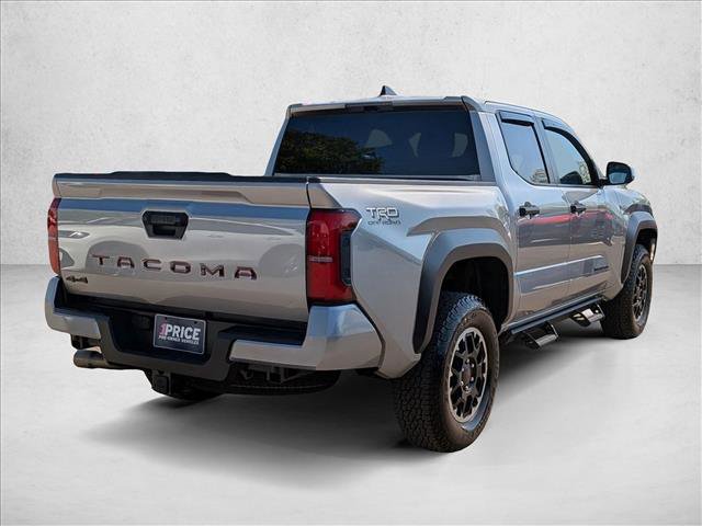 Used 2025 Toyota Tacoma TRD Off-Road AWD/4WD image 5
