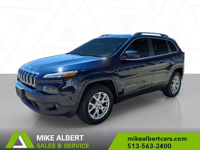 Used 2016 Jeep Cherokee Latitude image 3