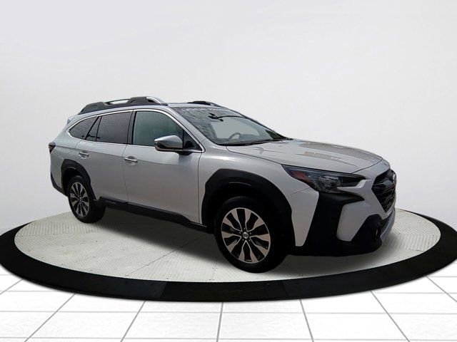 Used 2023 Subaru Outback Touring video 1