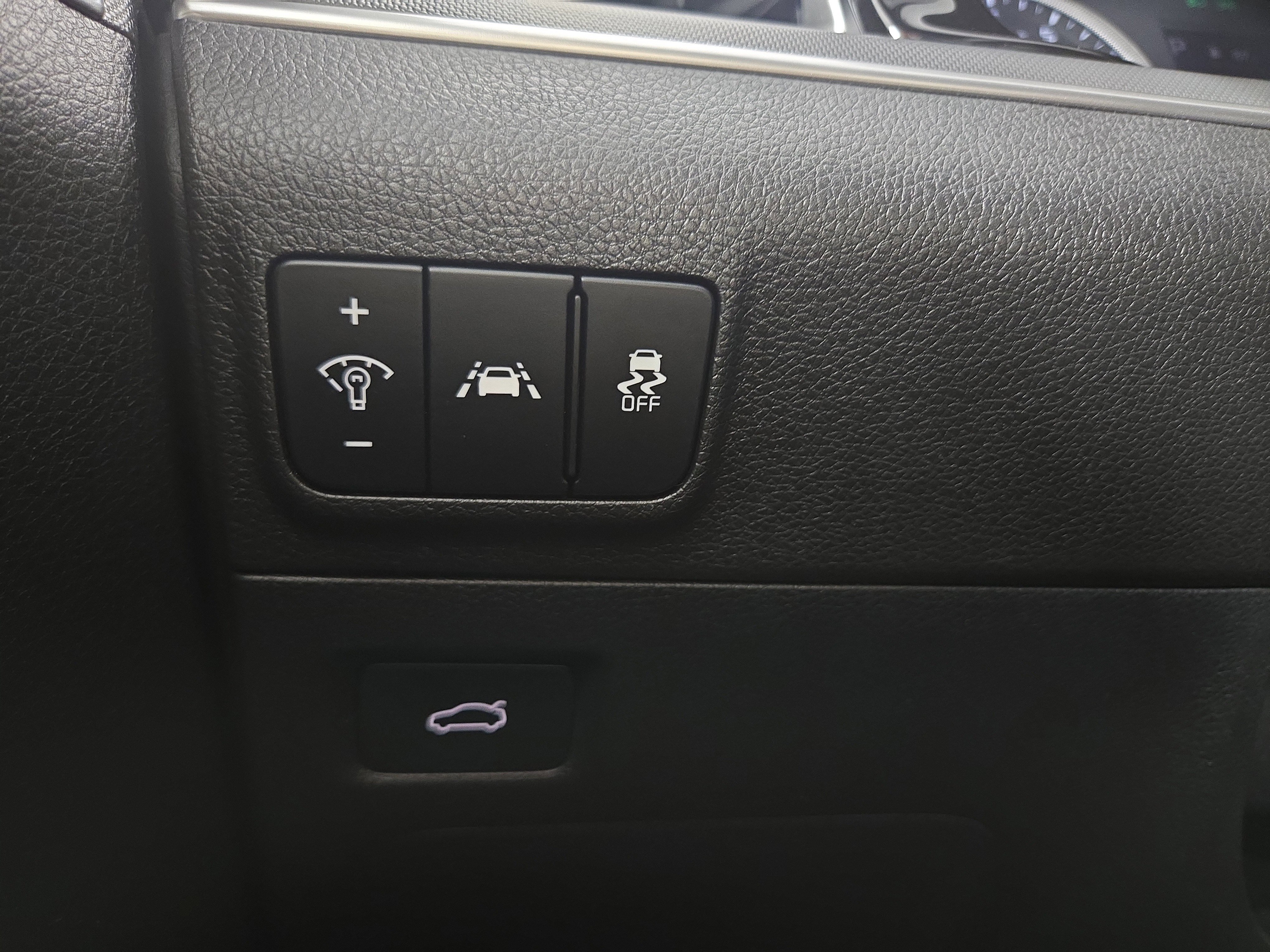 Used 2023 Kia K5 GT-Line image 26