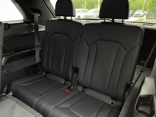 Used 2025 Audi Q7 3.0T Premium Plus AWD/4WD image 30