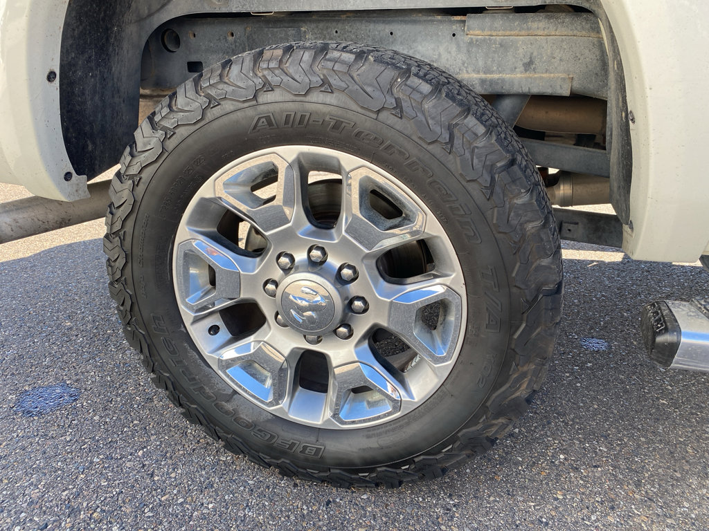 Used 2016 RAM 2500 Limited image 2