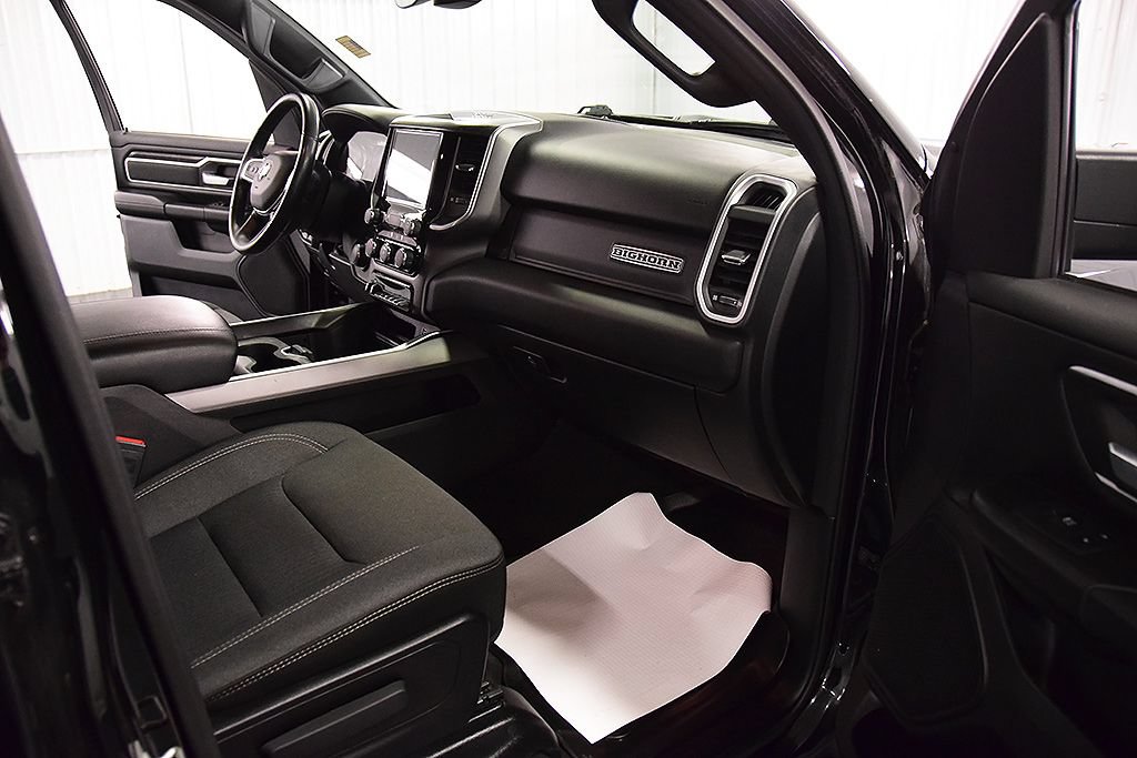 Used 2022 RAM 1500 Big Horn AWD/4WD image 30