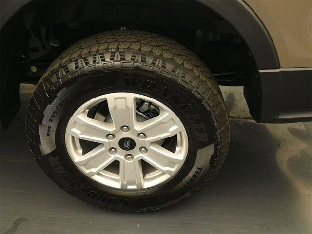 New 2025 Ford Ranger XL image 9