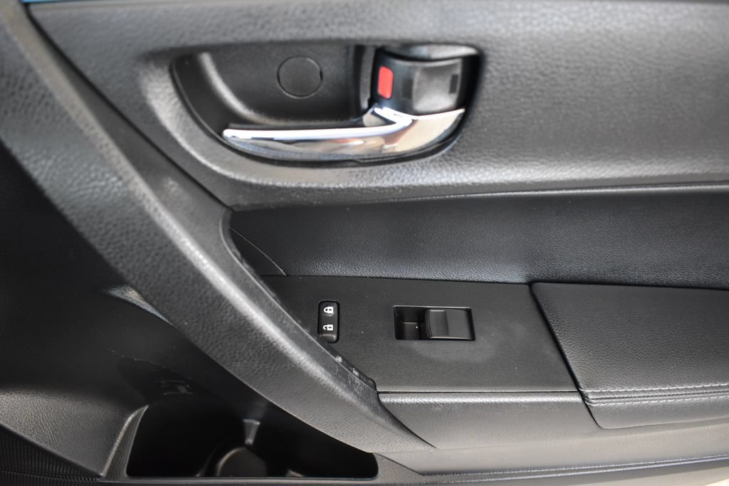 Used 2016 Toyota Corolla S FWD image 20