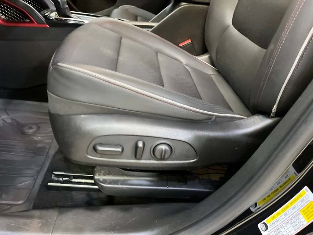 Used 2022 Chevrolet TrailBlazer RS AWD/4WD image 14