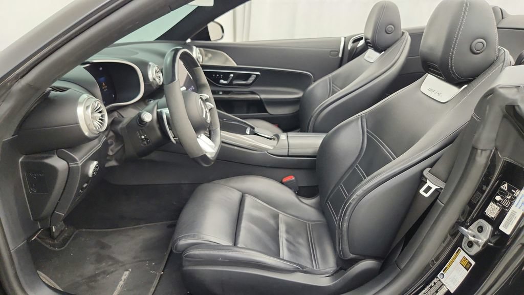 Used 2022 Mercedes-Benz SL 63 AMG 4MATIC image 36