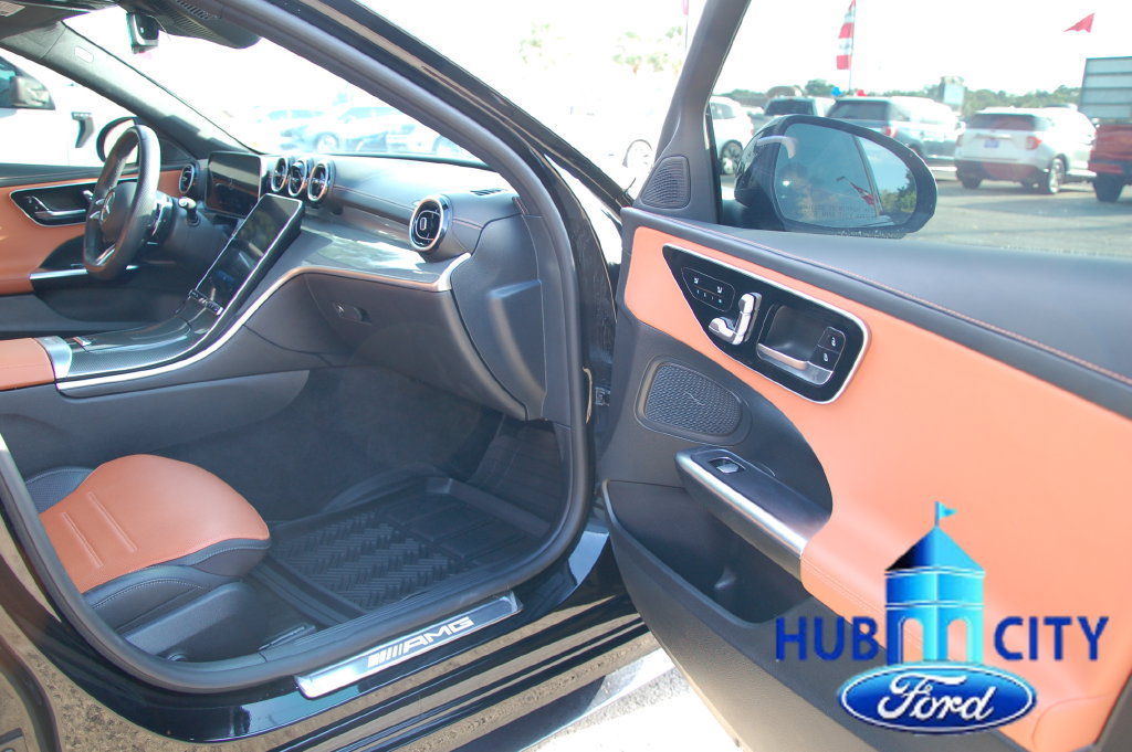 Used 2024 Mercedes-Benz C 43 AMG 4MATIC Sedan image 17