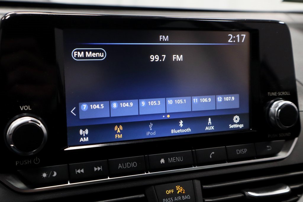 Certified 2024 Nissan Altima 2.5 S image 3