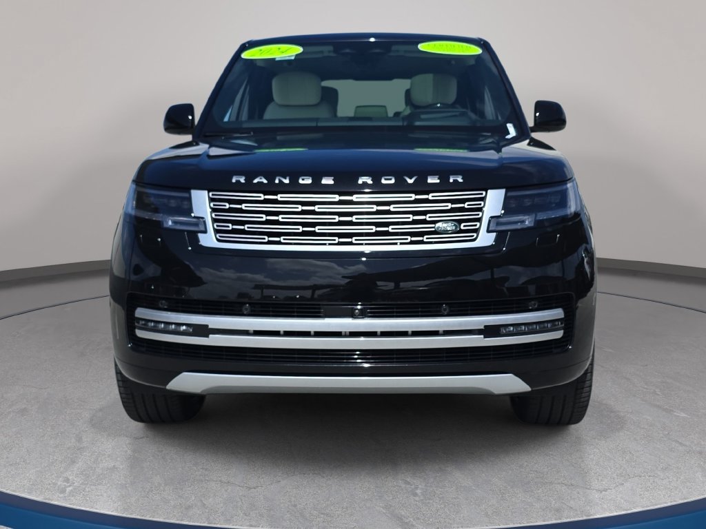 Used 2024 Land Rover Range Rover Autobiography AWD/4WD image 2