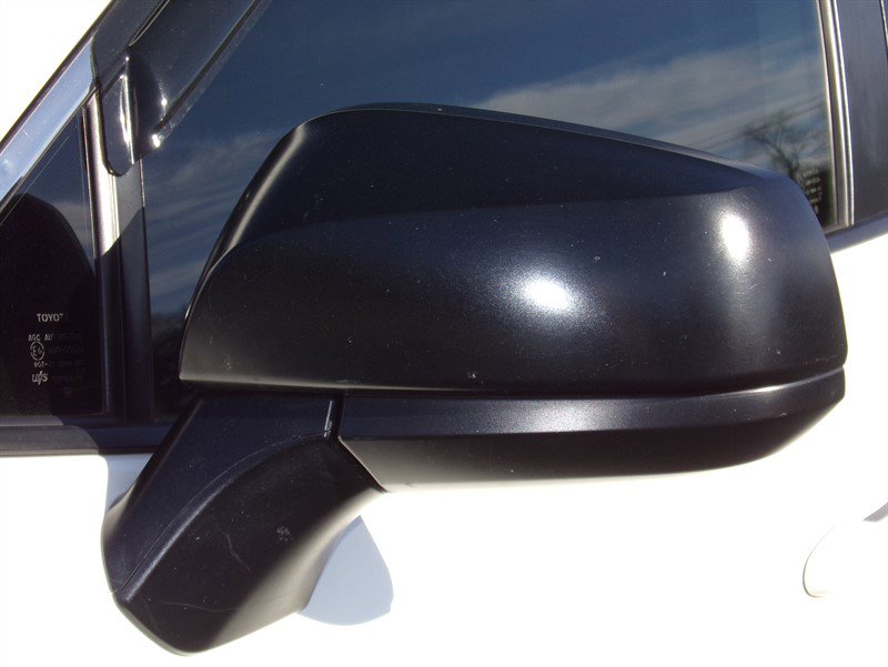 Used 2019 Toyota RAV4 LE AWD/4WD image 13